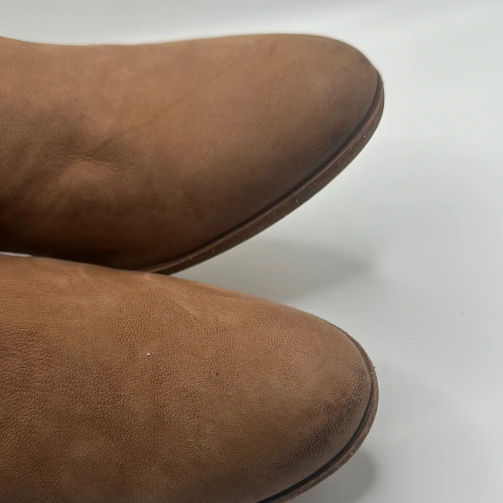 Sam Edelman Sz 9 Packer Brown Western Ankle Boots with Suede Texture Side Zipper